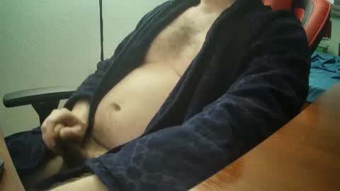 Snapshot of alonzomanly chatting on January 2026 08:05:01 AM alonzomanly online show from January 2026 08:05:01 AM