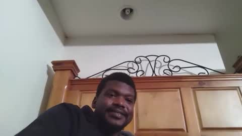 Snapshot of alotacat chatting on November 2025 12:27:02 PM alotacat online show from November 2025 12:27:02 PM