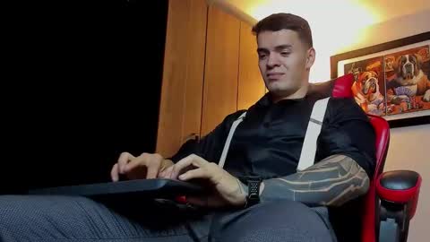 alpha_dominus_ online show from December 2025 04:52:02 AM