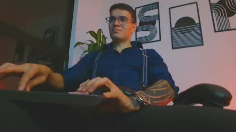 alpha_dominus_ online show from June 2026 04:47:02 AM