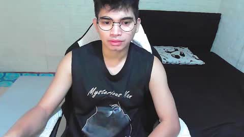 Angelo online show from November 2025 06:13:01 AM