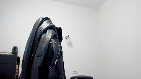 Snapshot of alphagodleatherking92 chatting on February 2025 09:45:02 AM LeatherMaster online show from February 2025 09:45:02 AM