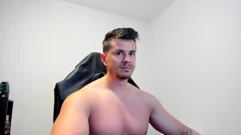 Snapshot of alphagodleatherking92 chatting on March 2025 05:31:02 AM LeatherMaster online show from March 2025 05:31:02 AM