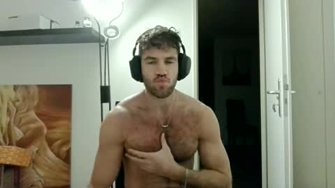 alphah_hunk online show from November 2025 10:09:01 PM