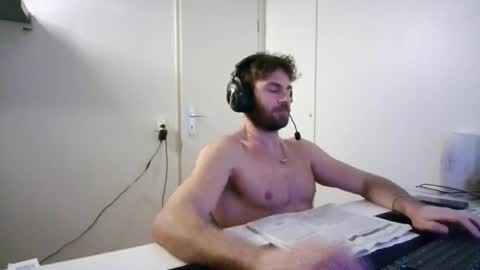 alphah_hunk online show from January 2026 05:27:02 PM