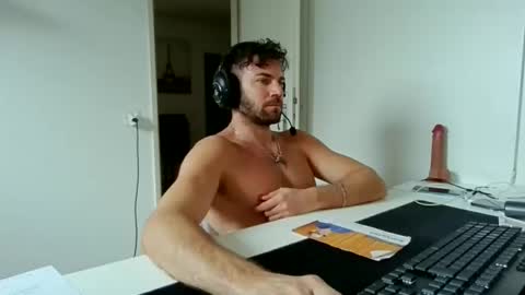 alphah_hunk online show from March 2026 12:31:02 PM