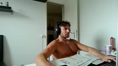 alphah_hunk online show from May 2026 10:56:02 AM
