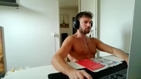 alphah_hunk online show from June 2026 09:32:01 AM