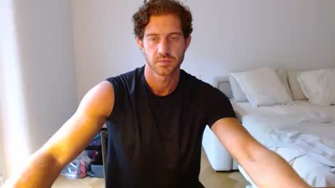 Snapshot of alphahung23 chatting on October 2025 08:48:01 AM alphahung23 online show from October 2025 08:48:01 AM