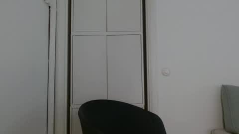 alphahung23 online show from November 2025 08:03:01 AM