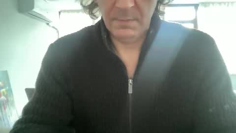 Snapshot of alphandre chatting on January 2025 02:28:02 PM AlphAndre online show from January 2025 02:28:02 PM