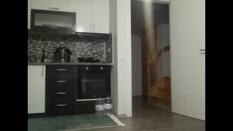 Snapshot of alphandre chatting on February 2025 07:17:01 PM AlphAndre online show from February 2025 07:17:01 PM