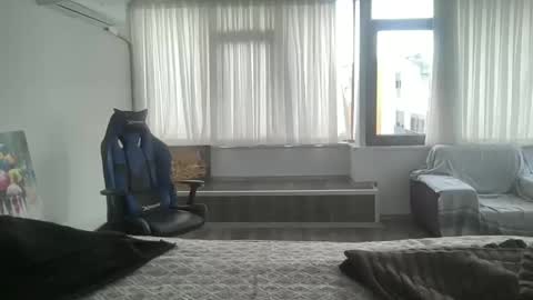 Snapshot of alphandre chatting on March 2025 02:44:02 PM AlphAndre online show from March 2025 02:44:02 PM