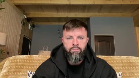 Jhonny online show from November 2025 03:52:02 AM