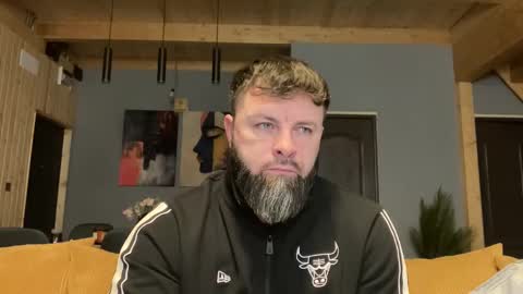 Snapshot of alphasparks chatting on February 2026 03:50:01 AM Jhonny online show from February 2026 03:50:01 AM