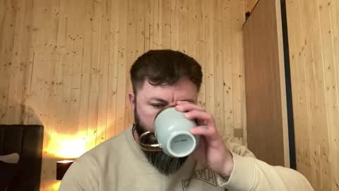 Snapshot of alphasparks chatting on March 2026 07:15:01 AM Jhonny online show from March 2026 07:15:01 AM