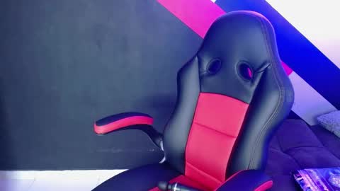 Alter  online show from January 2025 09:14:02 PM