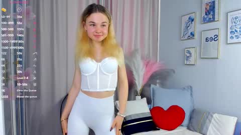 Betty online show from October 2025 09:30:01 AM