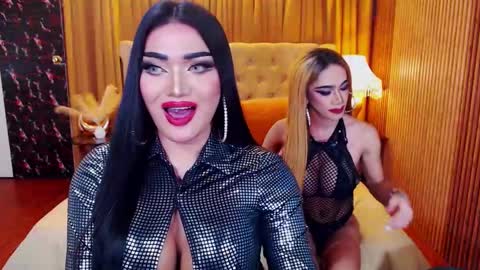 Snapshot of alurajhenson chatting on October 2025 10:24:02 AM Alura Jhenson online show from October 2025 10:24:02 AM