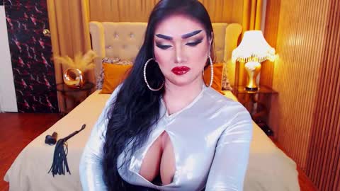 Alura Jhenson online show from December 2025 02:18:01 AM