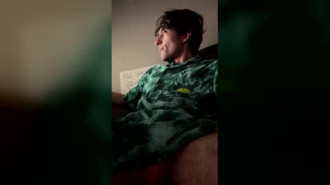 Snapshot of alvarocordova1998 chatting on May 2026 01:22:01 AM alvarocordova1998 online show from May 2026 01:22:01 AM