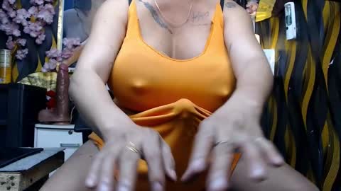 SARAHEYHEYHUGECOCK online show from December 2024 04:22:02 AM