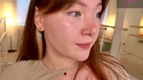 Snapshot of alwayssunnny chatting on July 2026 05:27:01 AM Lilu online show from July 2026 05:27:01 AM