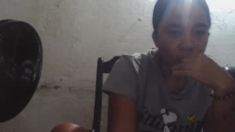 Snapshot of aly826805 chatting on October 2025 06:12:02 AM analia online show from October 2025 06:12:02 AM