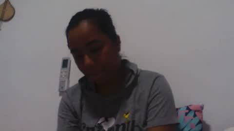 Snapshot of aly826805 chatting on October 2025 07:58:01 PM analia online show from October 2025 07:58:01 PM