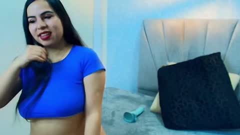 Snapshot of aly_smith_ chatting on September 2025 11:59:02 AM A L Y online show from September 2025 11:59:02 AM