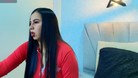 Snapshot of aly_smith_ chatting on October 2025 11:29:02 AM A L Y online show from October 2025 11:29:02 AM