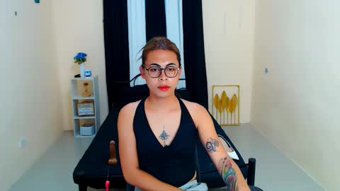 alyannarose online show from September 2025 11:26:02 AM