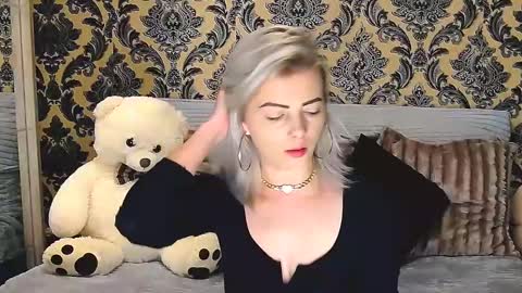 aly online show from February 2025 10:17:02 AM