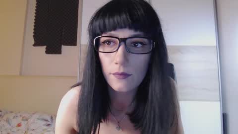 Snapshot of alycetn chatting on September 2025 11:02:02 AM Alice online show from September 2025 11:02:02 AM