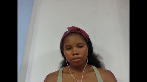 Snapshot of alydie7 chatting on April 2026 05:59:01 PM alydie7 online show from April 2026 05:59:01 PM