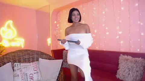 Snapshot of alyn_clark chatting on February 2025 12:55:01 PM alyn online show from February 2025 12:55:01 PM