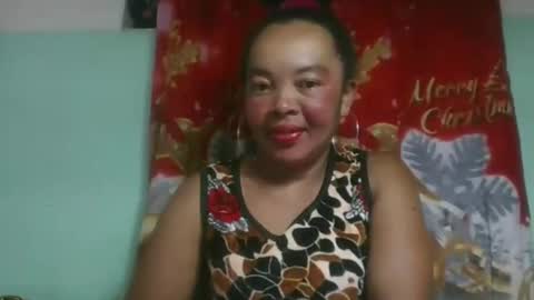 Snapshot of alypierette chatting on November 2025 02:54:01 AM alypierette online show from November 2025 02:54:01 AM