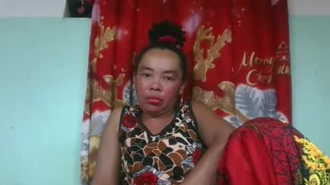 Snapshot of alypierette chatting on November 2025 06:41:02 PM alypierette online show from November 2025 06:41:02 PM