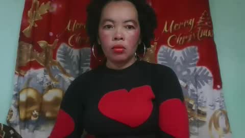 Snapshot of alypierette chatting on December 2025 02:38:01 AM alypierette online show from December 2025 02:38:01 AM