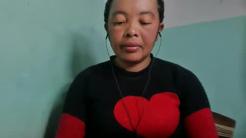 alypierette online show from June 2026 05:35:02 PM