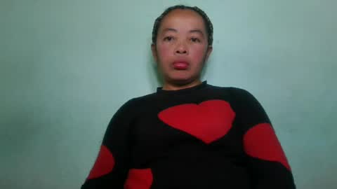 alypierette online show from June 2026 07:02:01 AM