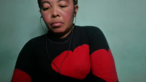 alypierette online show from June 2026 07:29:01 PM