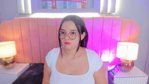 Alys  online show from September 2025 03:32:02 AM