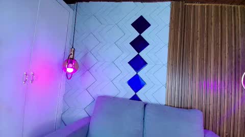 sopie online show from October 2025 07:01:02 PM