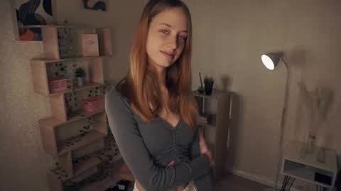 Snapshot of alyshaanzaldua chatting on October 2025 08:15:01 AM Harper online show from October 2025 08:15:01 AM