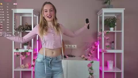 Vanessa online show from September 2025 06:34:01 PM