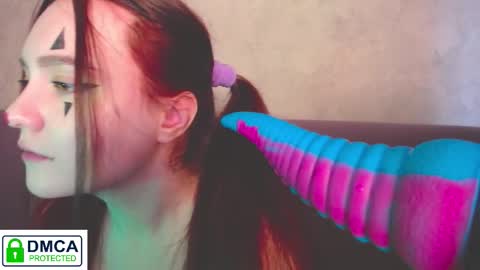 Alyssa online show from October 2025 09:44:01 AM