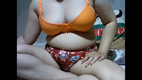 Snapshot of alyssa_hope chatting on October 2025 08:10:01 AM alyssa_hope online show from October 2025 08:10:01 AM