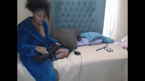 alyssabrownx online show from May 2026 06:07:01 AM
