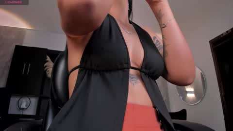 Snapshot of alyssadean_ chatting on February 2026 11:05:02 AM Aly online show from February 2026 11:05:02 AM